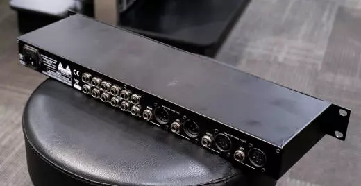 ART Pro Audio - 6 Channel Headphone Amp 2